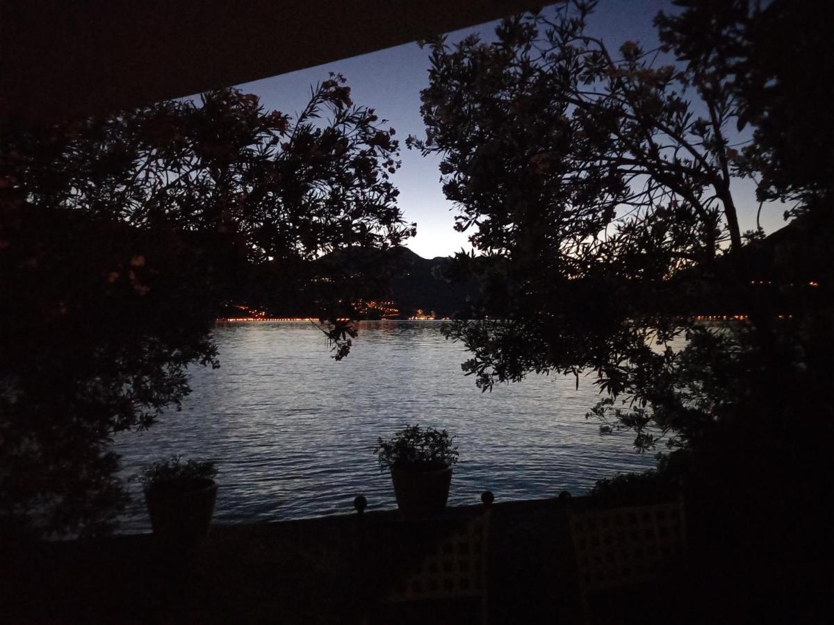 L'Oleandro Sul Lago D'Iseo B&B Sulzano Eksteriør billede